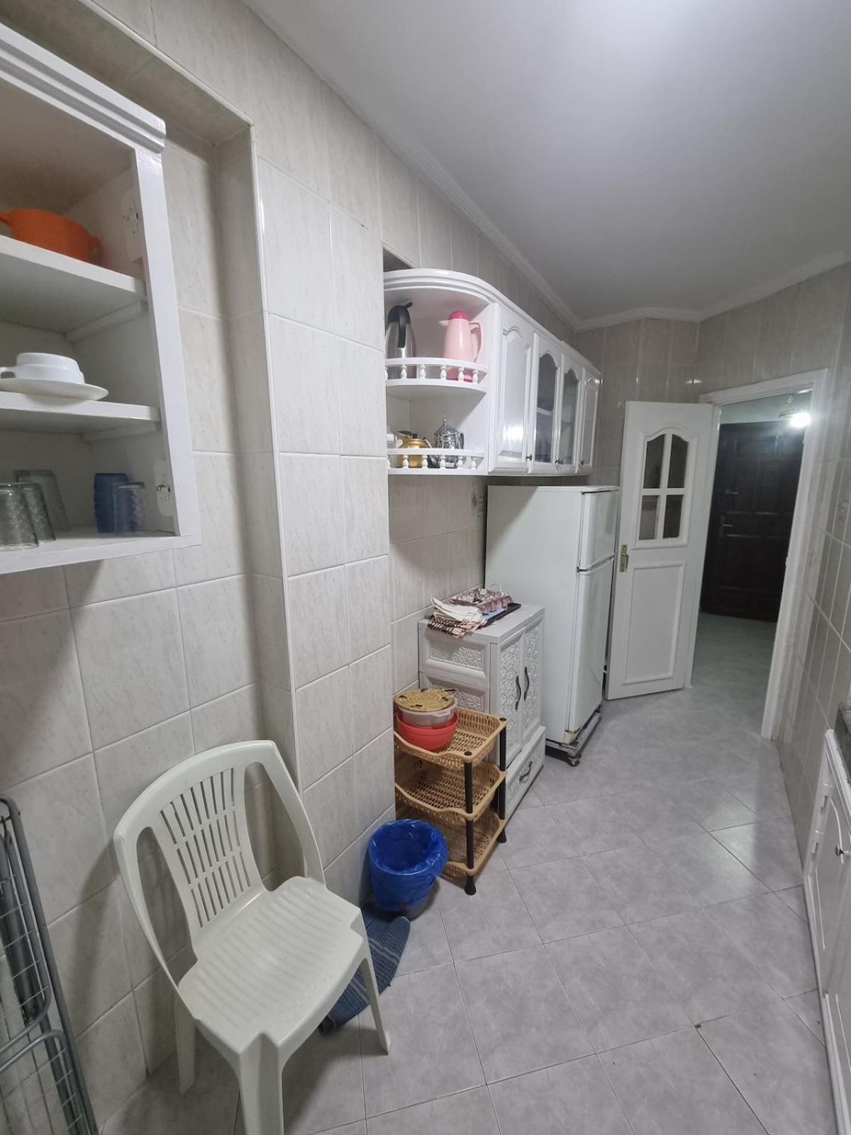 Downtown By Train Station Appartement *